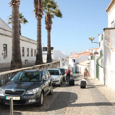 Apartamento Lagos Beach Condo *