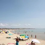 Apartmán Lagos Beach Condo *